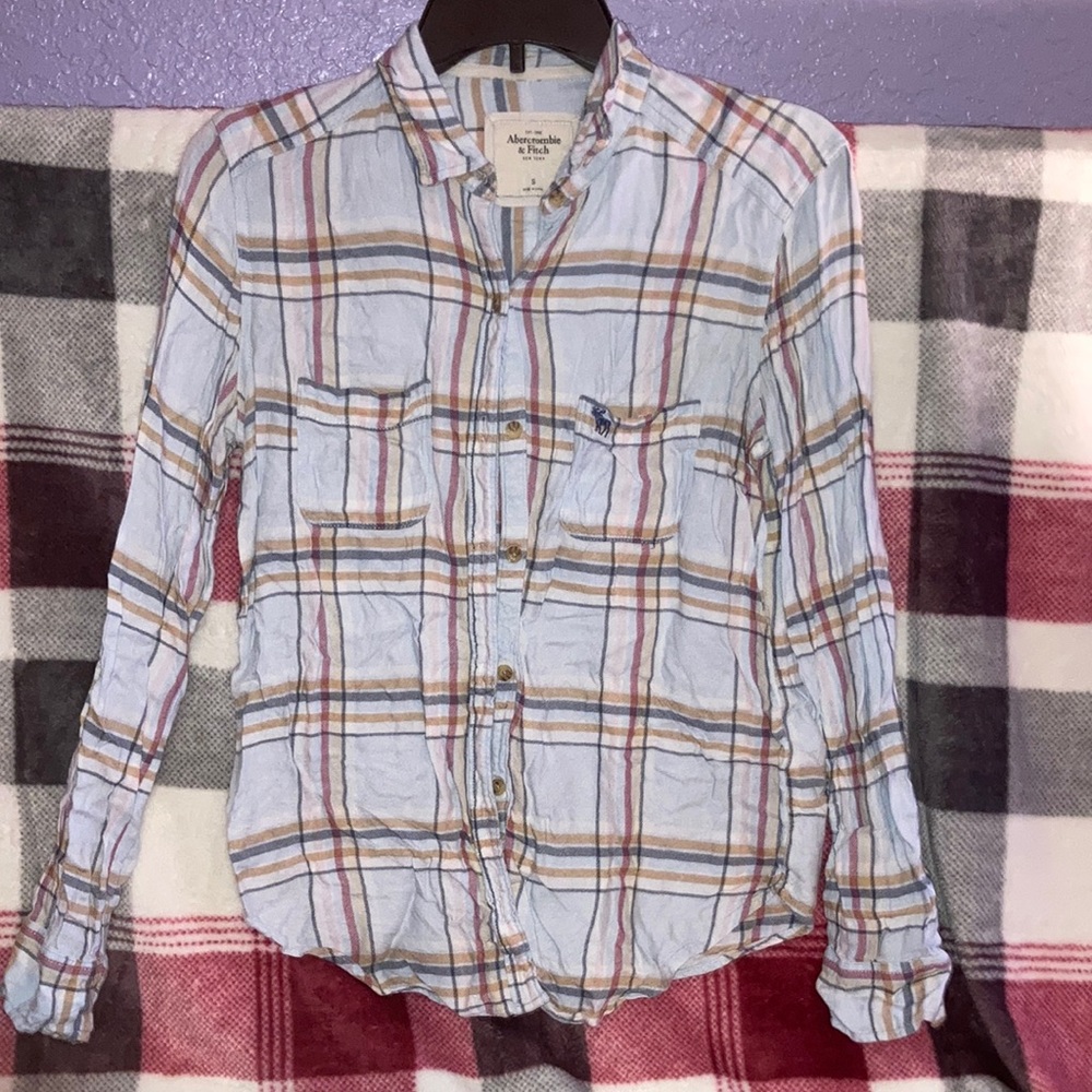 A&F button up shirt